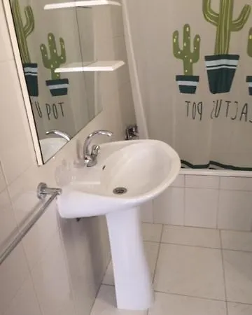 Presidente Apartment *